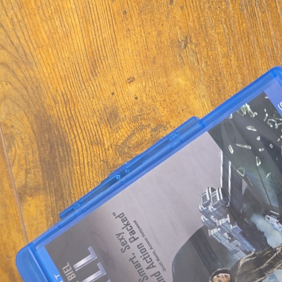 Total Recall Blu-ray Disc And Dvs - Picture 7 of 7